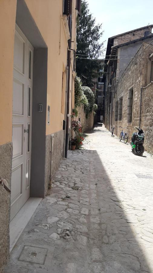 La Chicca In Centro - Centro Storico Ascoli Piceno Διαμέρισμα Εξωτερικό φωτογραφία